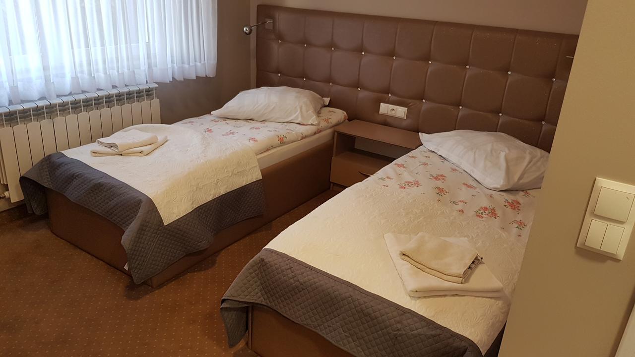 Wysokie Mazowieckie Hotel Gutland מראה חיצוני תמונה