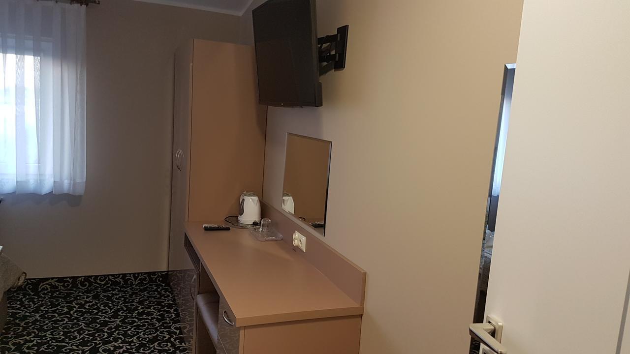 Wysokie Mazowieckie Hotel Gutland מראה חיצוני תמונה